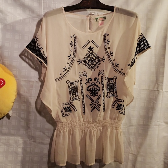 Flying Tomato blouse - Picture 2 of 6